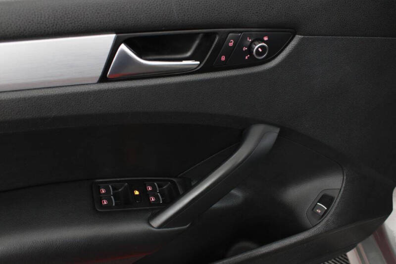 2012 Volkswagen Passat