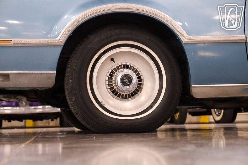 1976 Lincoln Continental
