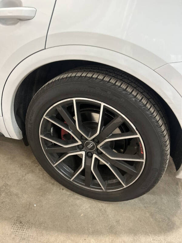 2021 Audi SQ5 3.0T quattro Prestige