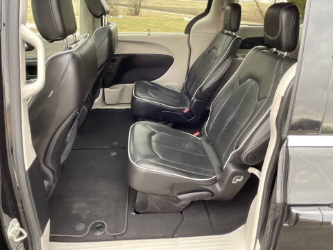 2022 Chrysler Pacifica Limited