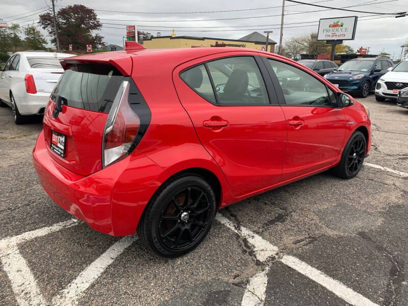 2015 Toyota Prius c