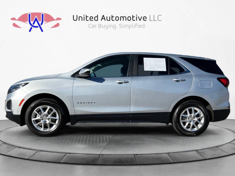 2022 Chevrolet Equinox LT photo 4