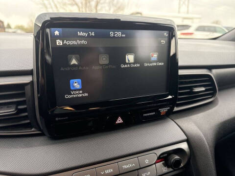 2020 Hyundai Veloster