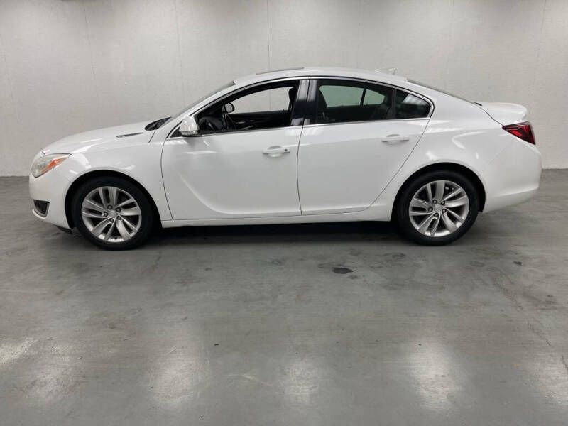Used 2015 Buick Regal Base with VIN 2G4GK5EX3F9134782 for sale in Celina, OH