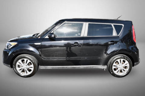 2015 Kia Soul +