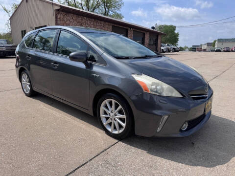 2013 Toyota Prius v Five