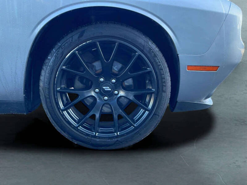 2015 Dodge Challenger SXT