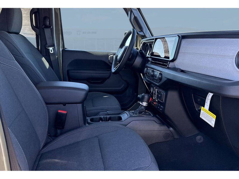 2026 Jeep Gladiator Willys