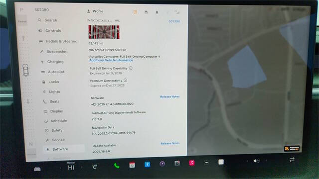 2023 Tesla Model S Plaid