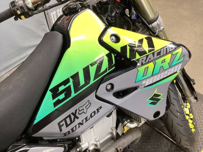 2022 Suzuki DR-Z400SM