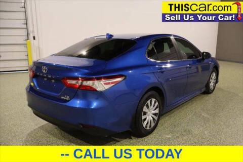 2019 Toyota Camry Hybrid LE