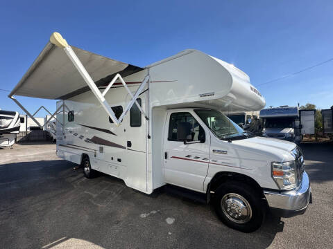 2019 Winnebago Outlook