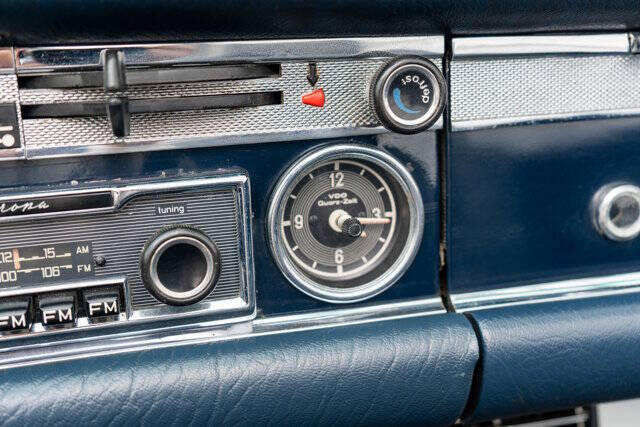 1971 Mercedes-Benz 280-Class 19