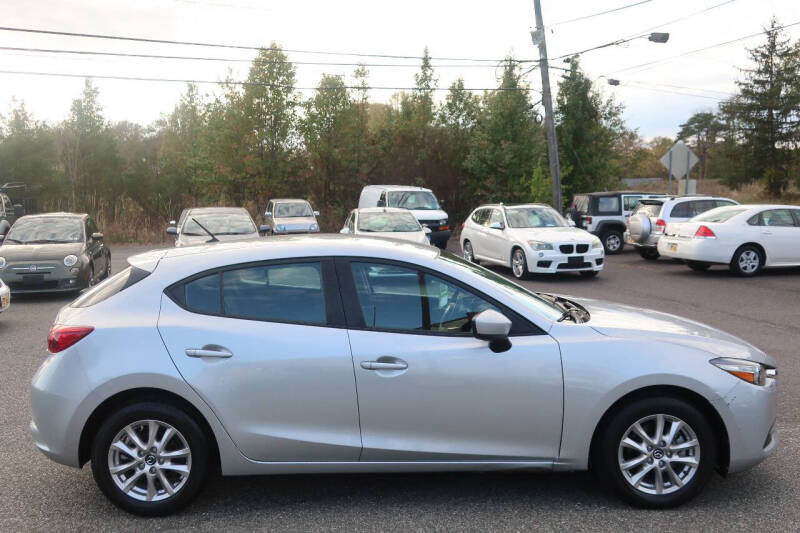 2018 Mazda MAZDA3 Sport