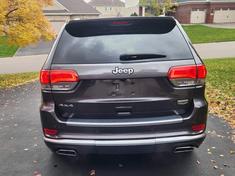 2017 Jeep Grand Cherokee Summit