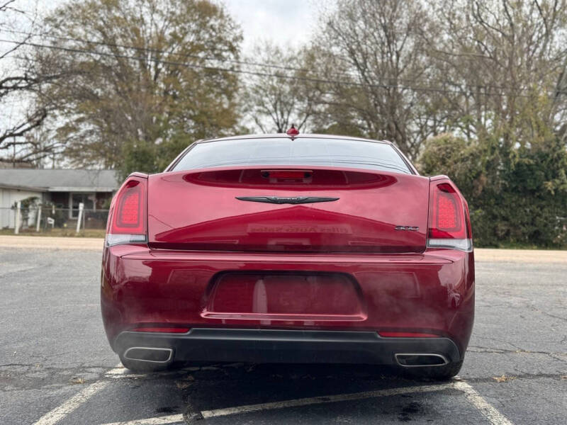 2020 Chrysler 300 Touring