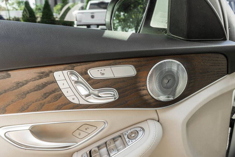 2017 Mercedes-Benz C-Class