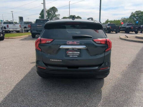 2020 GMC Terrain SLE