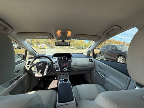 2012 Toyota Prius v Three