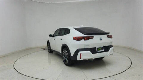 2025 BMW X2 xDrive28i