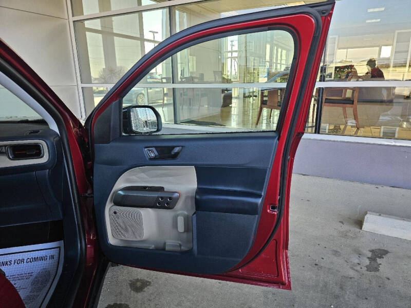 2025 Ford Maverick Lariat