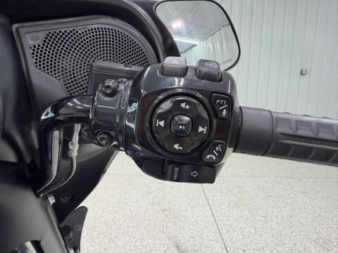 2024 Harley-Davidson Street Glide