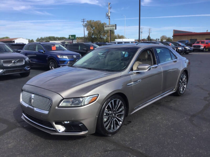 2019 Lincoln Continental Select's photo