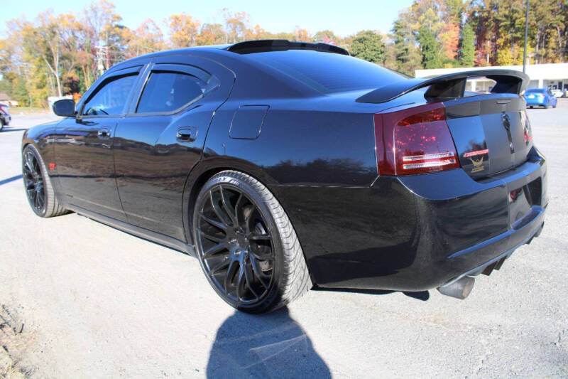 2007 Dodge Charger SRT-8