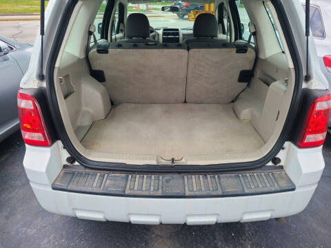2011 Ford Escape XLS