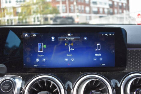 2025 Mercedes-Benz GLB GLB 250