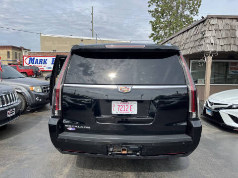2019 Cadillac Escalade ESV Platinum