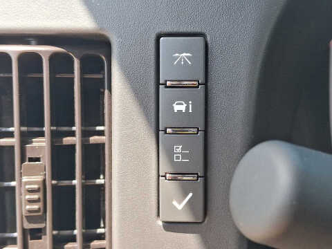 2025 Chevrolet Express 2500