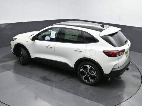 2025 Ford Escape Hybrid ST-Line Select