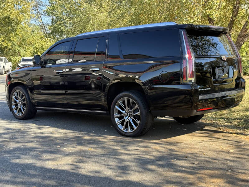 2020 Cadillac Escalade ESV Premium Luxury