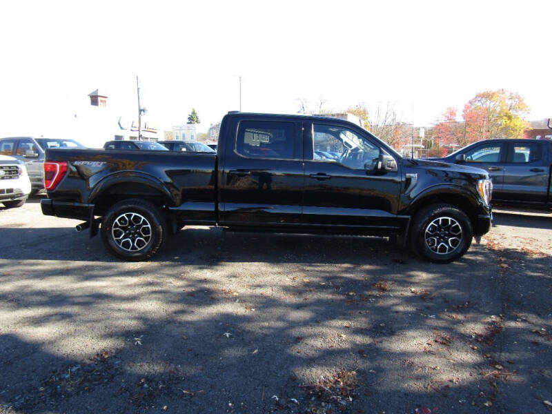 2023 Ford F-150 XLT photo 9