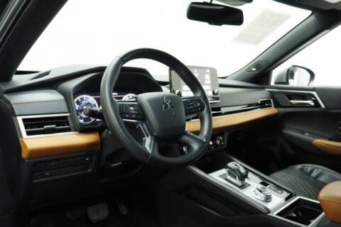 2022 Mitsubishi Outlander SEL