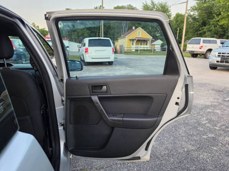 2010 Ford Focus SE