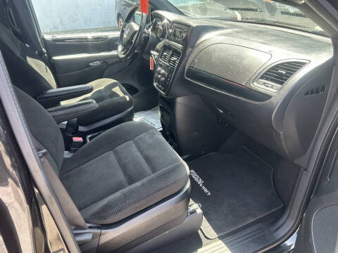 2016 Dodge Grand Caravan SE Plus