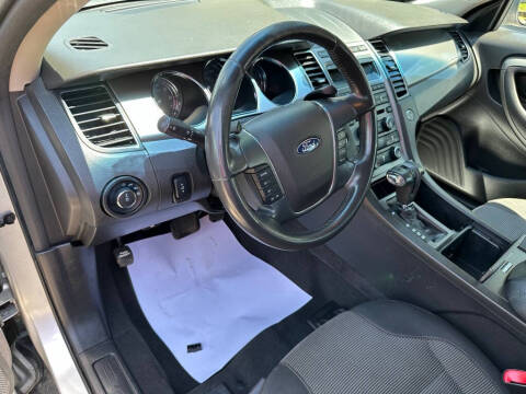 2010 Ford Taurus SEL