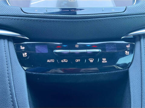 2019 Cadillac XT5 Premium Luxury