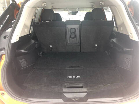 2020 Nissan Rogue SV