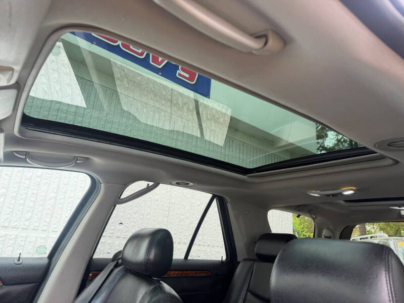 2008 Cadillac SRX V6