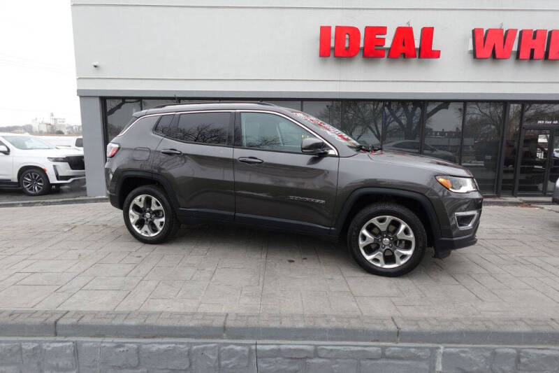 2018 Jeep Compass Limited's photo