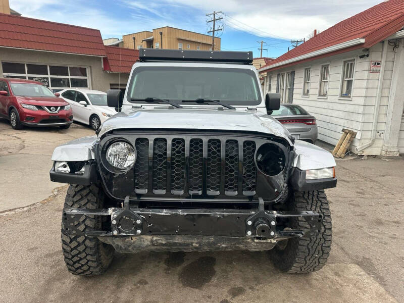2022 Jeep Gladiator Willys