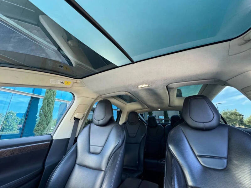 2019 Tesla Model X Long Range