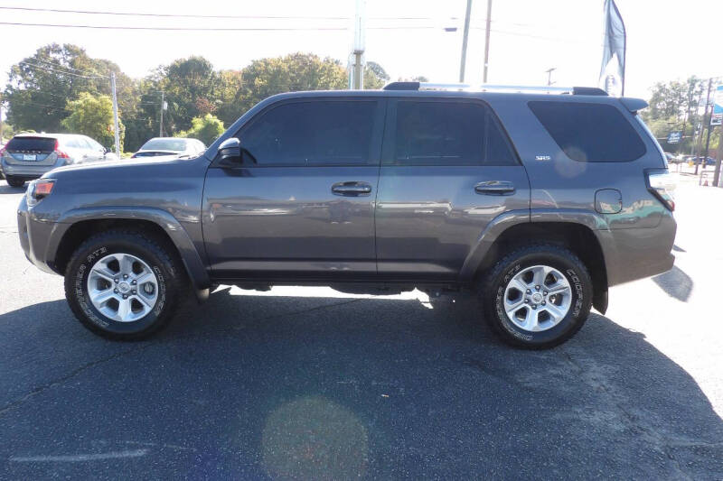 2020 Toyota 4Runner SR5