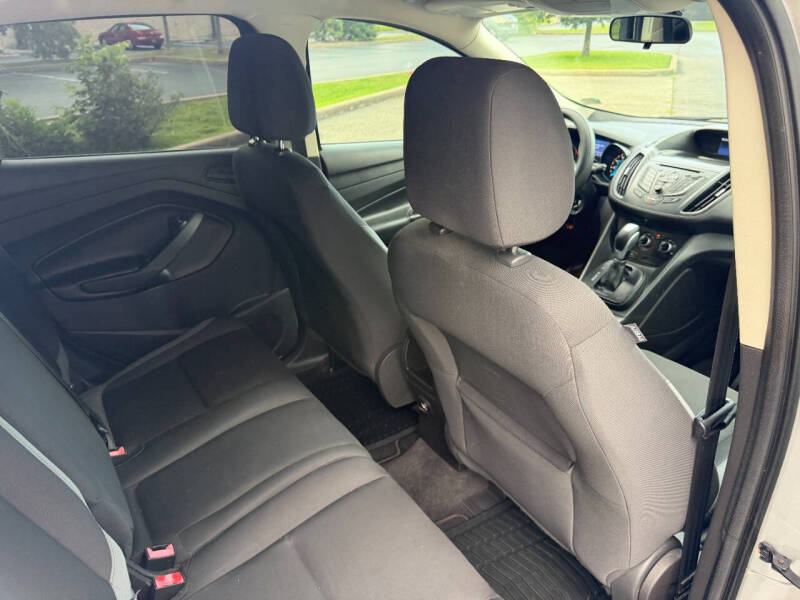 2014 Ford Escape S