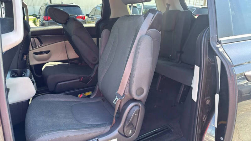 2022 Kia Carnival