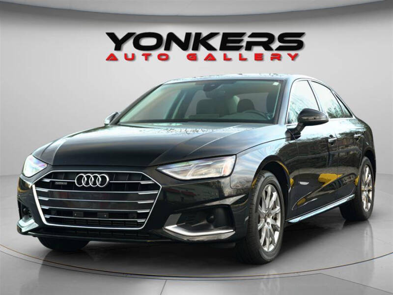 2022 Audi A4 quattro Premium 40 TFSI