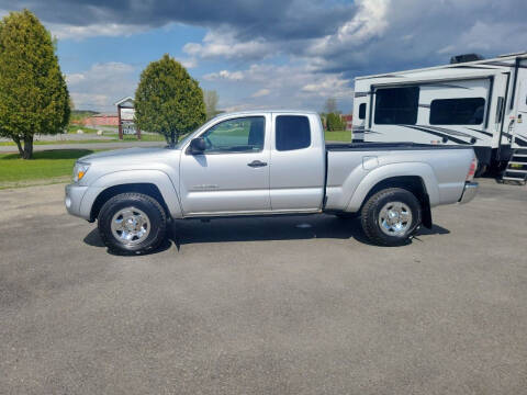 2011 Toyota Tacoma for sale at Key Auto Sales, Inc. in Newport VT